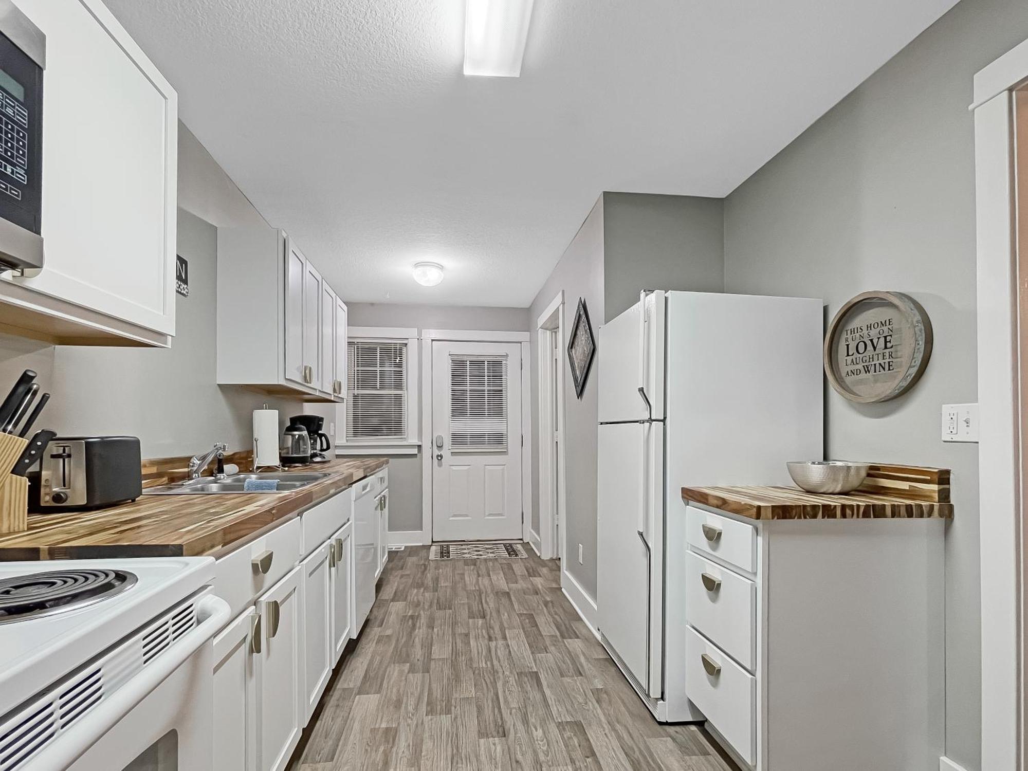 Villa Chic 2Br Duplex Free Parking Near Hospitals Des Moines Exterior foto